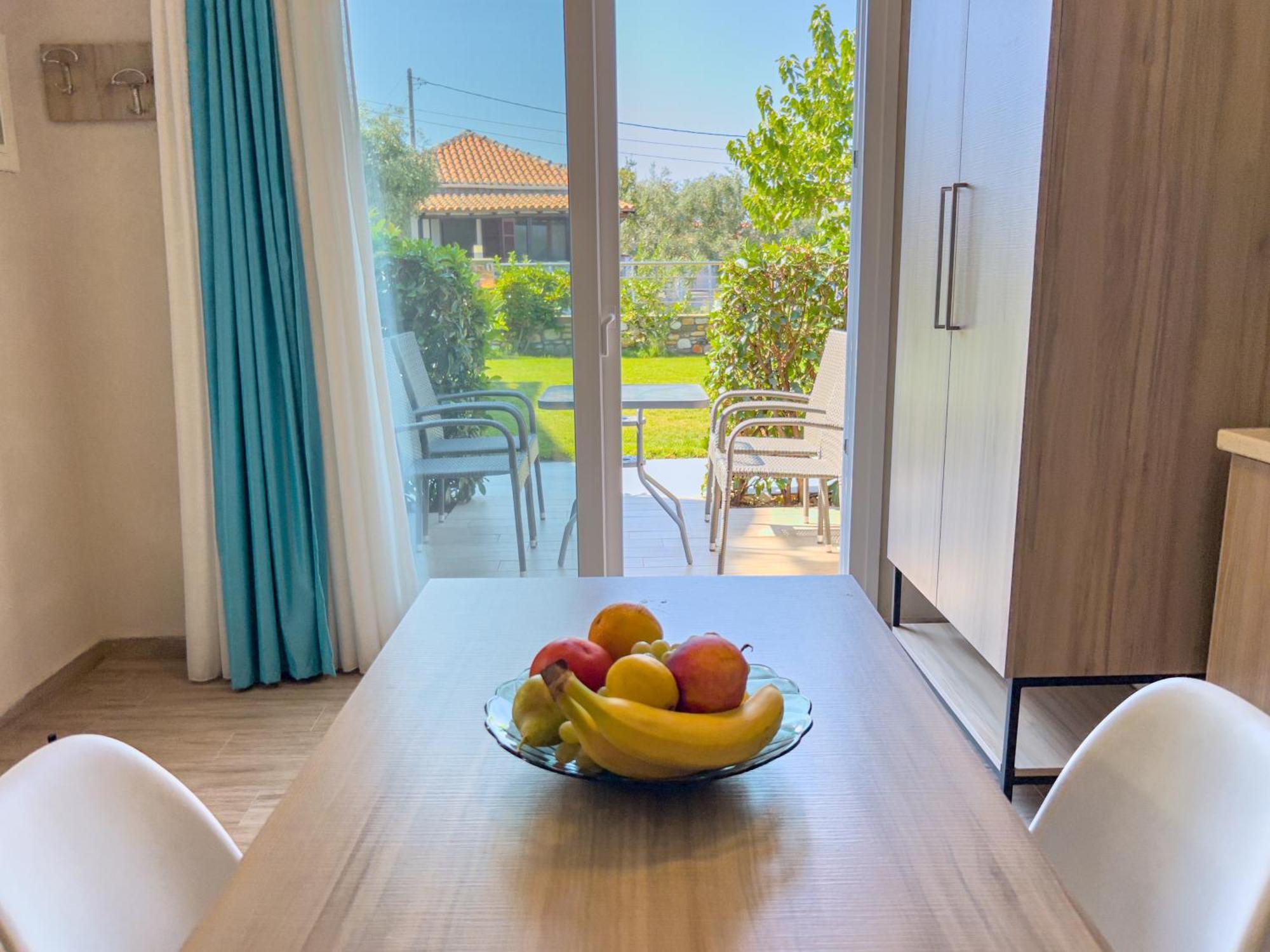 Yalos Beach Maisonettes Skala Sotiros Buitenkant foto